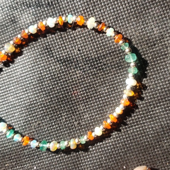 Ethiopian fire 🔥 opal ,emerald and orange opal 925 sterling silver bracelet. - Picture 3 of 4